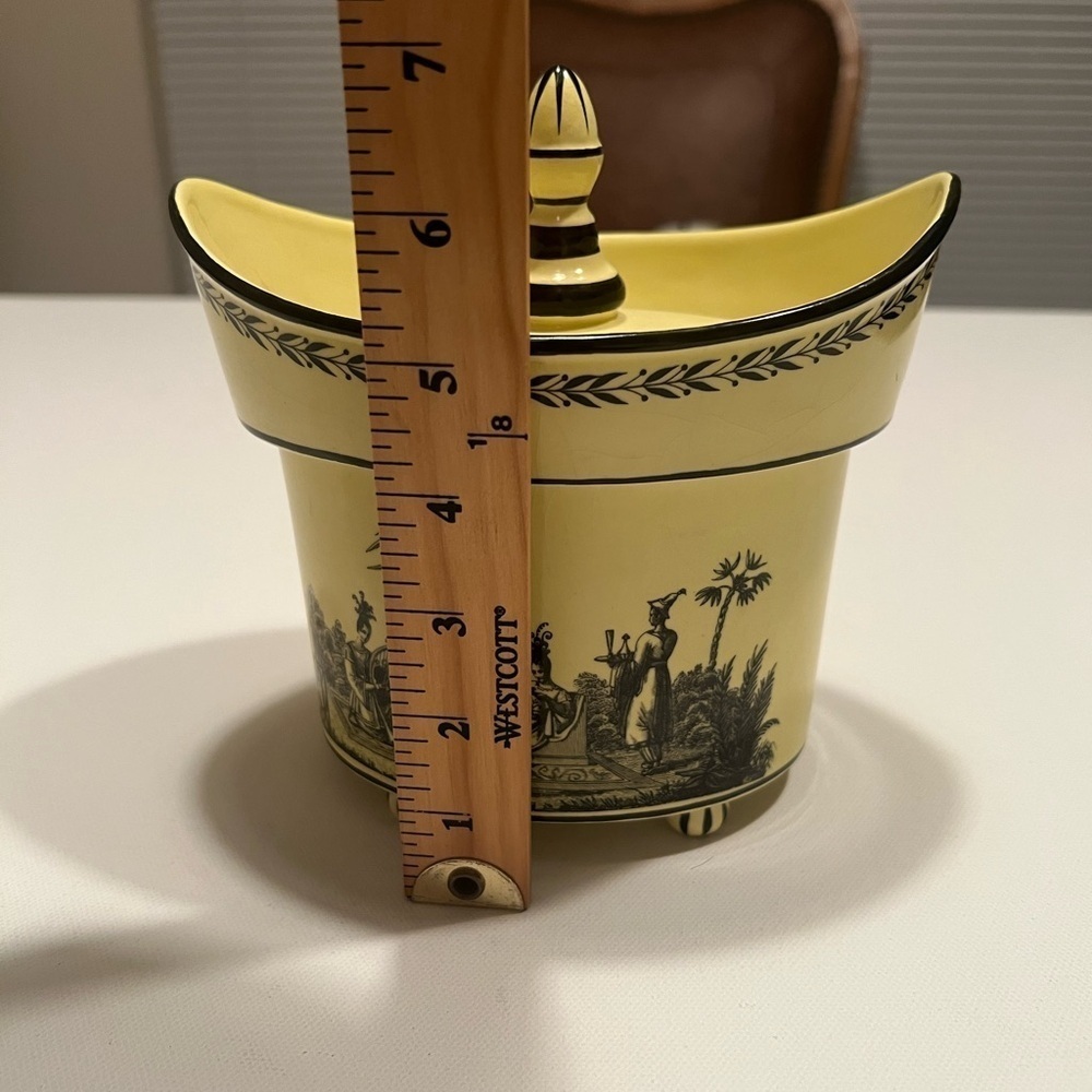 Vintage Mottahedeh Creil Yellow/Black Porcelain 7” Scoop Lidded Footed Urn Italy - Picture 13 of 15